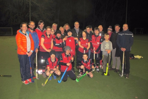 G-Hockey team Brugge met coaches, voor RCBW Joop Oversier, Paul Dauw, Johan Dejonghe en voorzitter Philip Roelens